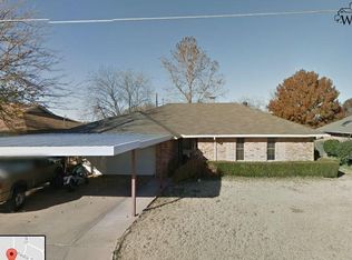 539 Charlotte Ave, Burkburnett, TX 76354