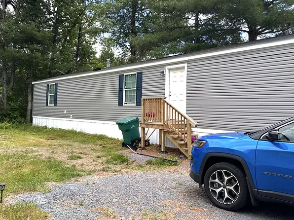 1 Adirondack St, Glens Falls, NY 12804