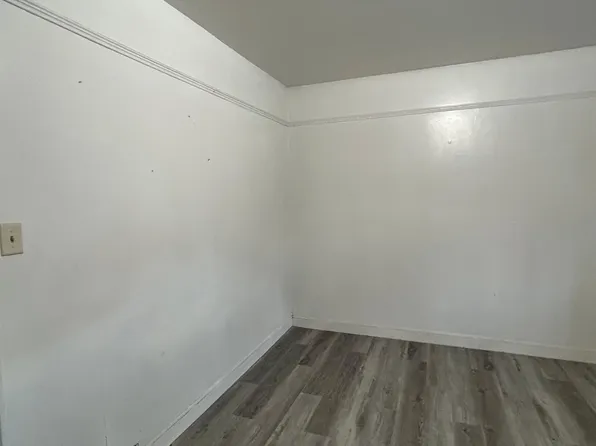 200 Richmond St #2, New Kensington, PA 15068