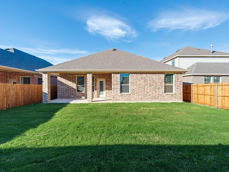 3127 Maverick Dr — Photo 18