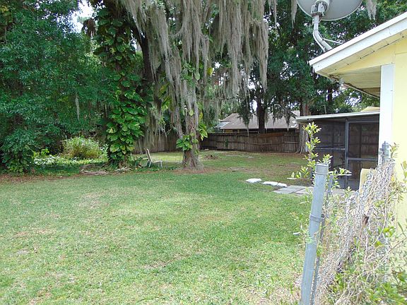 2nd image of 2379 SW Vardon St