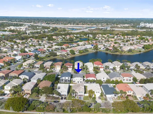 1560 NW 159th Ave, Pembroke Pines, FL 33028