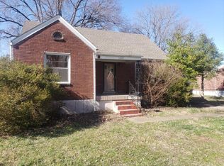 1385 Willow Dr, Louisville, KY 40213