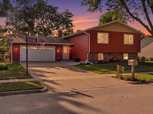 1211 Oak Ave N, Onalaska, WI 54650