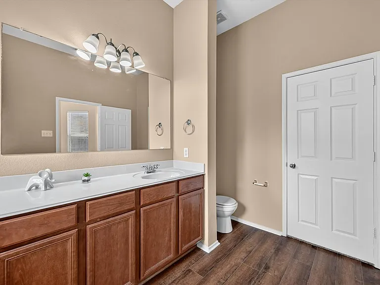 2510 Sedona St — Photo 15
