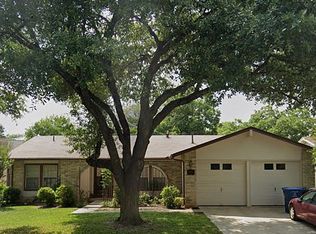 8339 Thorncliff Dr, San Antonio, TX 78250