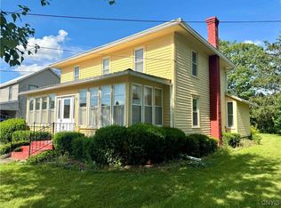 18 Chapel St, Belfast, NY 14711