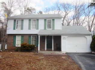 6511 Wood Stream Dr, Lanham, MD 20706