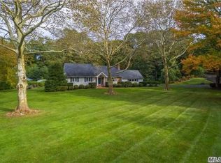 182 Flower Hill Rd, Halesite, NY 11743