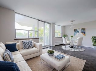 40 Delisle Ave, Toronto, ON M4V1S6