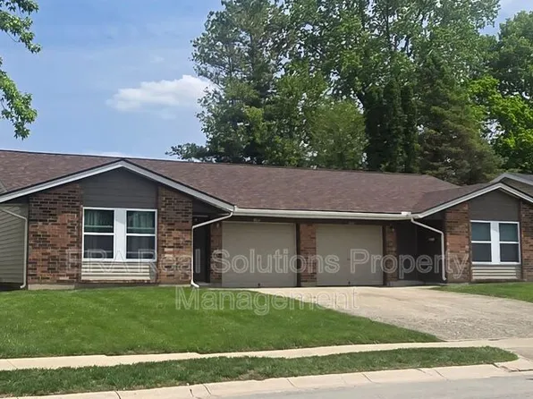 910 Southridge Ave, Wilmington, OH 45177
