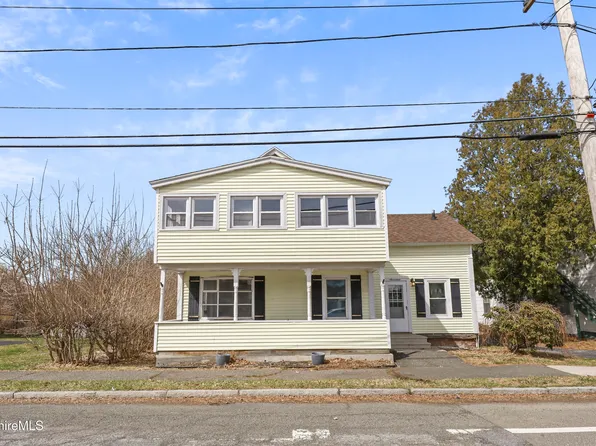 17 Phelps Ave, North Adams, MA 01247