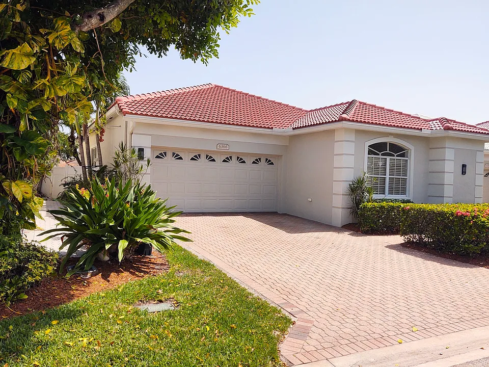 6366 Brava Way