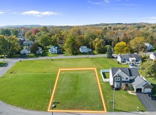 109 Brantford Path #47, Syracuse, NY 13209