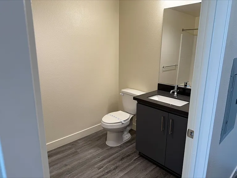Mission Lofts — Photo 39