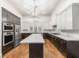 971 Queen Annes Rd, Houston, TX 77024