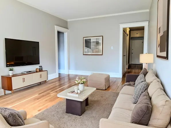 8 Kinross Rd APT 5, Brighton, MA 02135