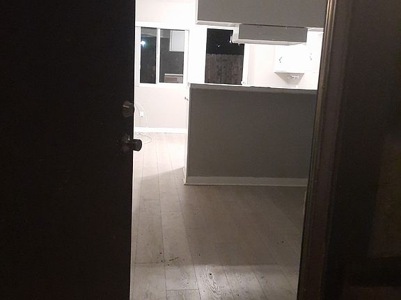 3rd image of 24864 Eucalyptus Ave APT 1