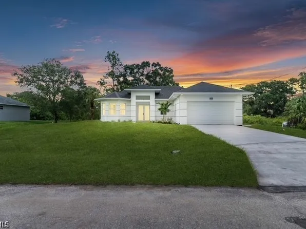 404 W 15th St, Lehigh Acres, FL 33972