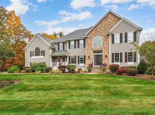 15 Timberlane Rd, Windham, NH 03087