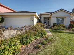 1864 Stratford Ct, Salinas, CA 93906