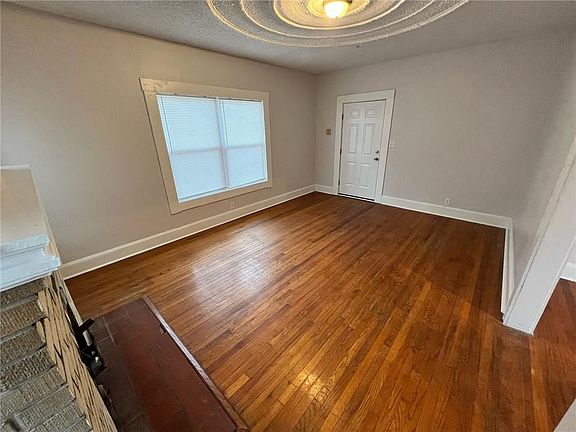 4th image of 2435 Saint Stephens Rd