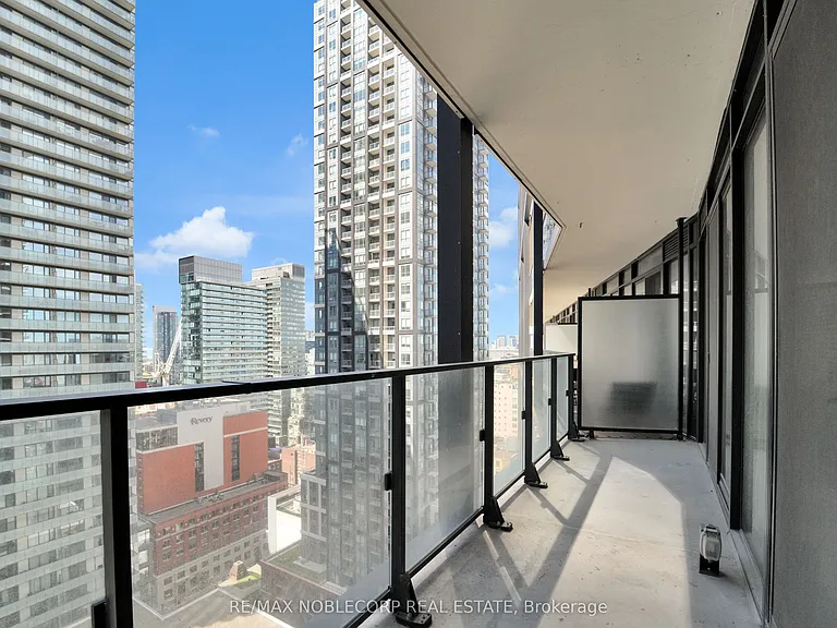 125 Peter St #2111 — Photo 10