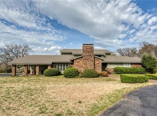 6923 Hestand Ln, Fort Smith, AR 72903