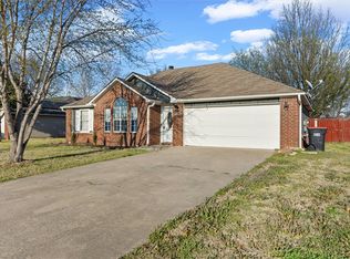3461 Remington St, Springdale, AR 72764