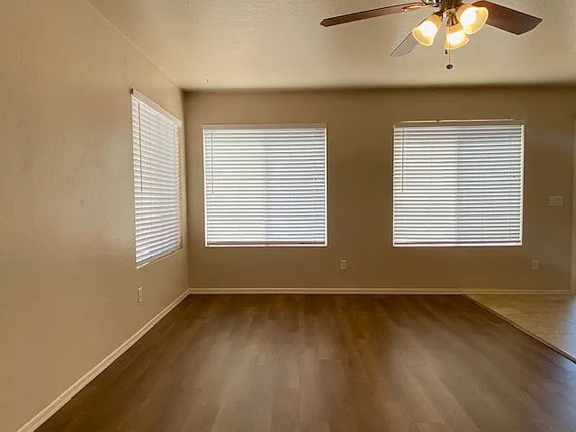 11624 N 151st Ln — Photo 13