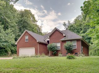 4284 Covey Hollow Rd, Culleoka, TN 38451