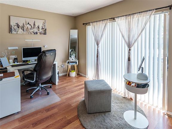 5th image of 5392 Mariner Blvd