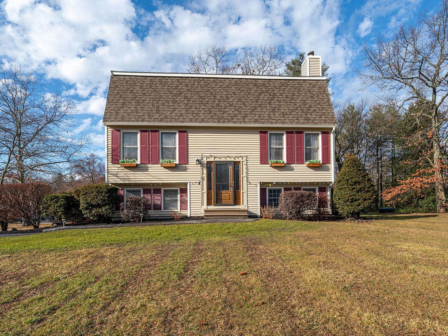 3 Windsor Drive, Litchfield, NH 03052 | Zillow