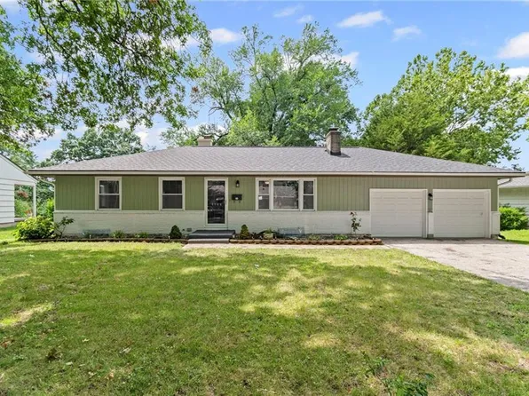 4944 NE Gladstone Ave, Kansas City, MO 64119