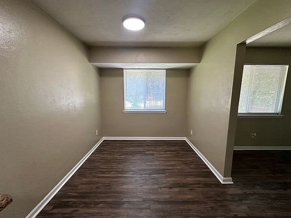 4th image of 737 Pointe Ct APT C