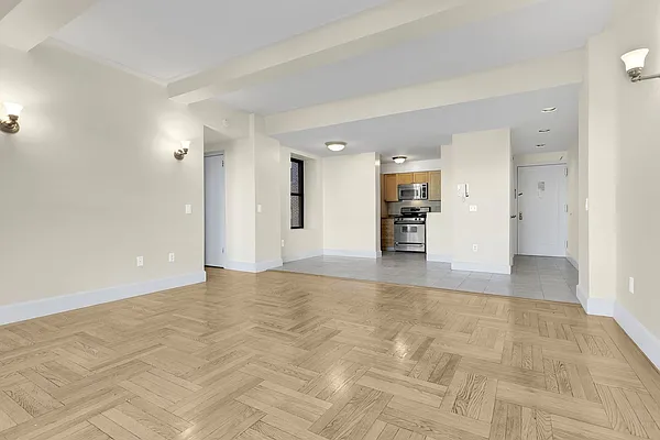 Rented by Cooper & Cooper Real Estate | media 1
