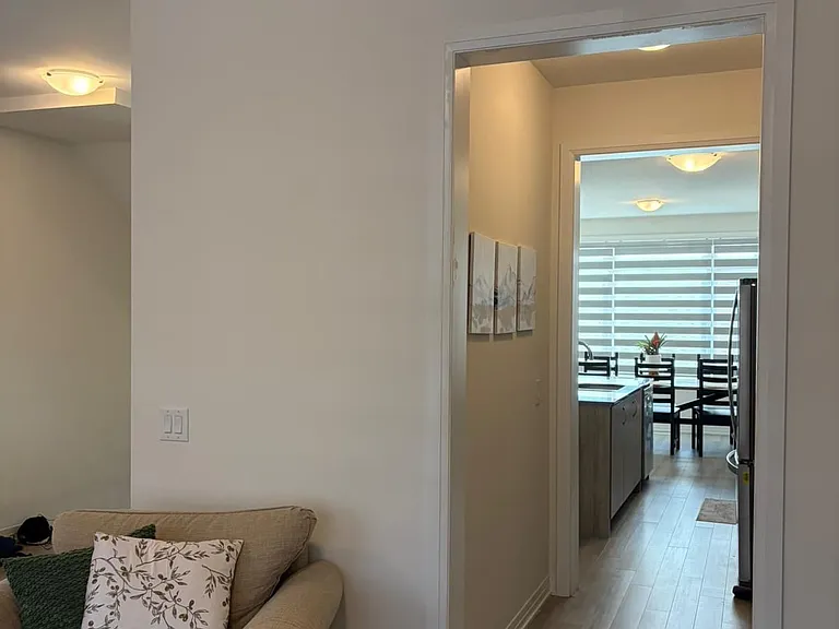 585 Colborne St W #205 — Photo 4