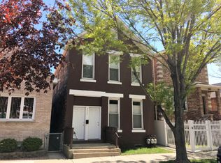 3725 S Wallace St, Chicago, IL 60609