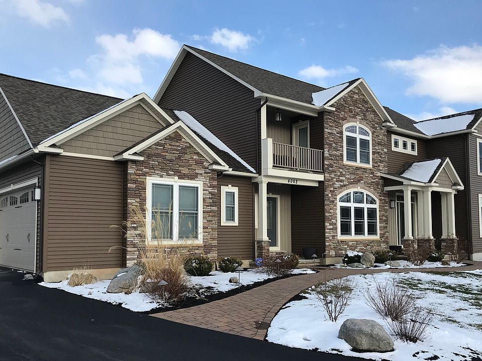 1st image of 4062 Flying Fish Ln