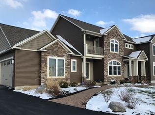 4062 Flying Fish Ln, Jamesville, NY 13078