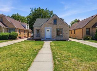 3040 N 76th St, Milwaukee, WI 53210