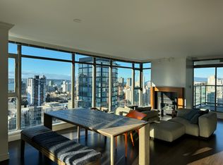 1680 Bayshore Dr #1901, Vancouver, BC V6G 3H6