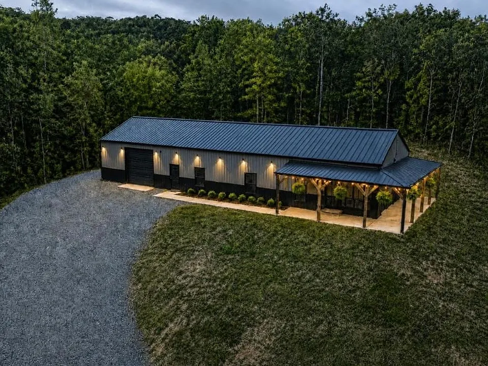 176 Round Mountain Rd