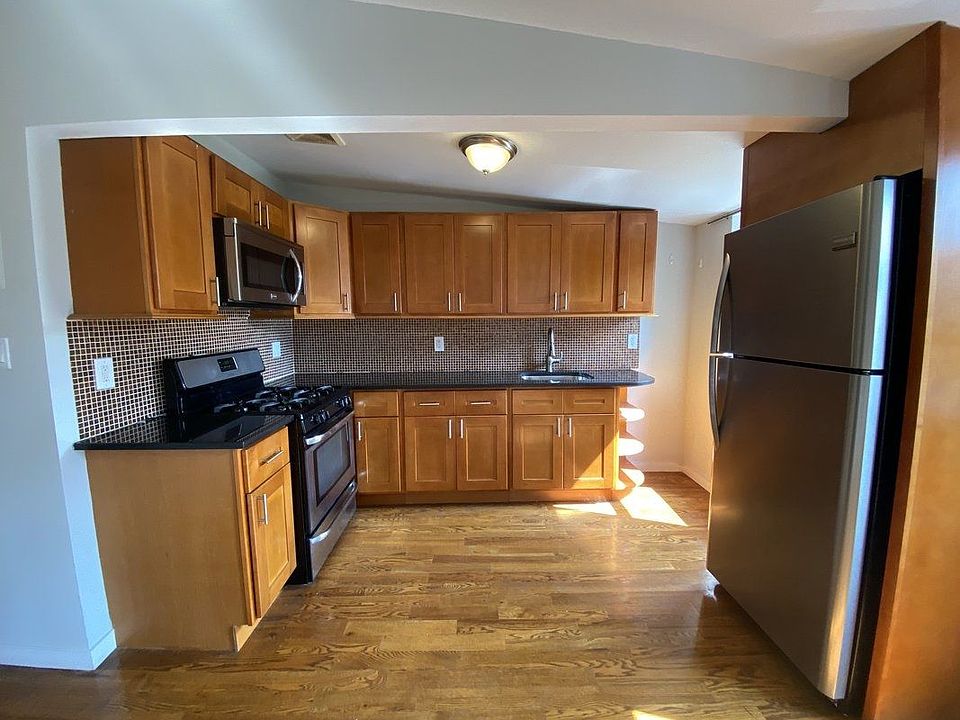 1st image of 665 Lafayette Ave #Top
