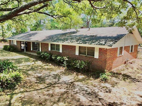 2nd image of 1119 Waters Rd