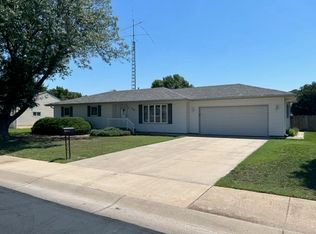 504 W 31st St, Hays, KS 67601