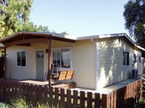 25260 N Center St, Los Molinos, CA 96055