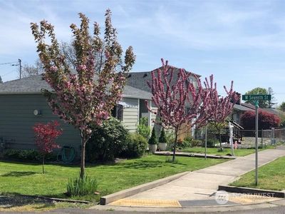 1230 H, Centralia, WA, 98531