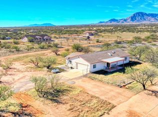 10193 E Windtalker Rd, Hereford, AZ 85615