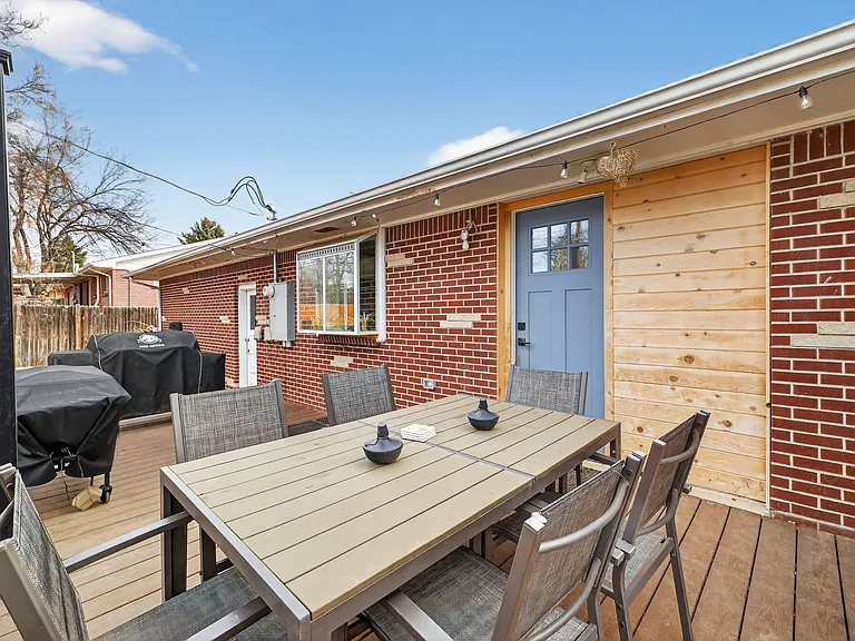 8821 Quigley St #B1 — Photo 8